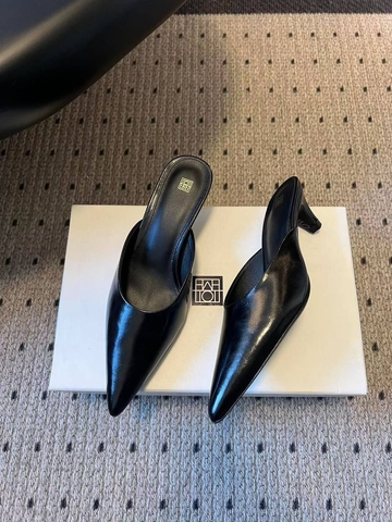 TOTEME мюли 294162WL в GLOBESTYLE