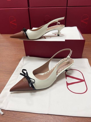 Valentino туфли 899740AZ в GLOBESTYLE