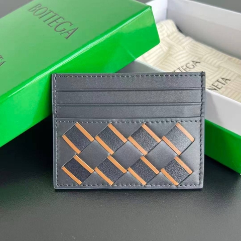 Bottega Veneta картхолдер артикул 619045KN в интернет-магазине «GLOBESTYLE»