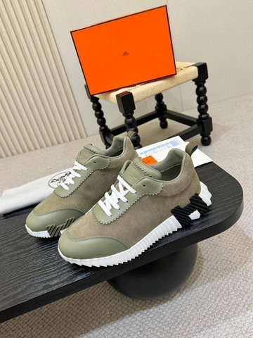 Hermes кроссовки артикул 389796BM в интернет-магазине «GLOBESTYLE»