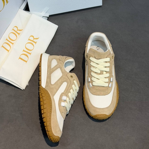 Dior кроссовки артикул 897624QP в интернет-магазине «GLOBESTYLE»