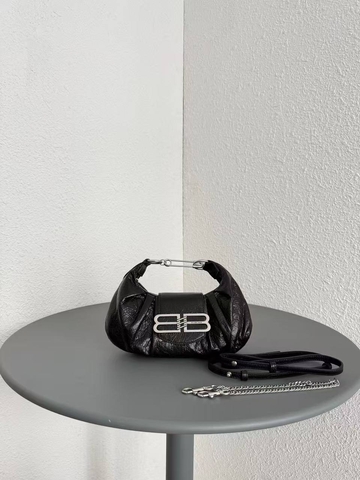 Balenciaga сумка артикул 899963AT в интернет-магазине «GLOBESTYLE»