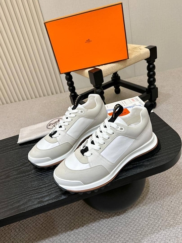 Hermes кроссовки артикул 236699OG в интернет-магазине «GLOBESTYLE»