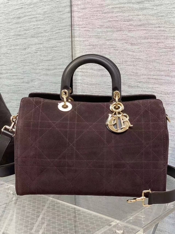 Dior сумка артикул 966773MZ в интернет-магазине «GLOBESTYLE»