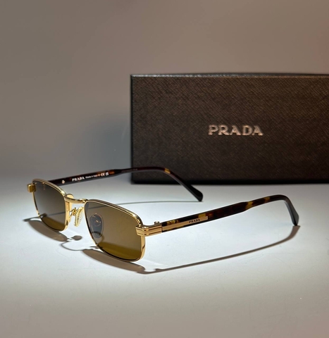 Prada очки артикул 160540NO в интернет-магазине «GLOBESTYLE»