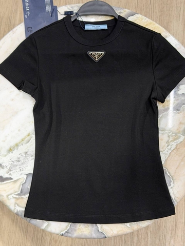 Prada футболка артикул 531555WO в интернет-магазине «GLOBESTYLE»