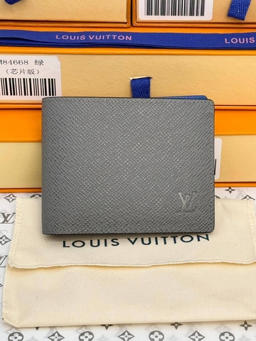 Louis Vuitton кошелек 660226XJ в GLOBESTYLE
