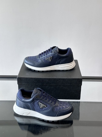 Prada кроссовки артикул 698693KZ в интернет-магазине «GLOBESTYLE»