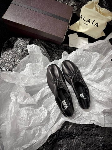 Alaia балетки артикул 974734PE в интернет-магазине «GLOBESTYLE»