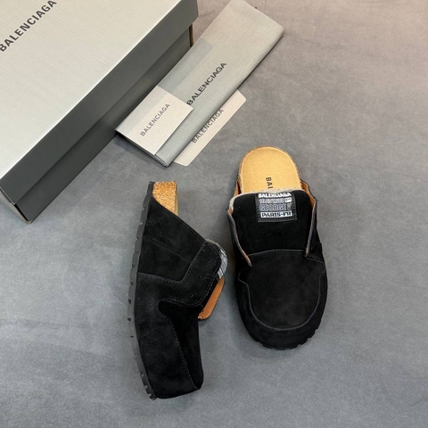 Balenciaga мюли артикул 210148EB в интернет-магазине «GLOBESTYLE»