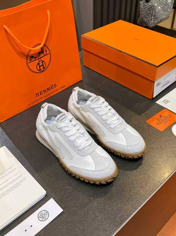 Hermes кроссовки артикул 589350CK в интернет-магазине «GLOBESTYLE»