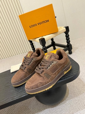 Louis Vuitton кроссовки артикул 764896UK в интернет-магазине «GLOBESTYLE»