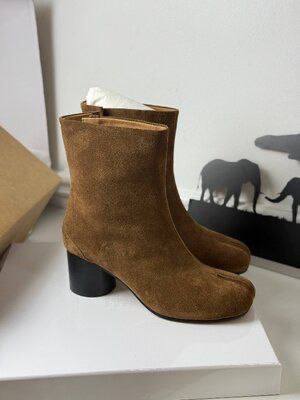 Maison Margiela Tabi ботильоны артикул 954151UC в интернет-магазине «GLOBESTYLE»