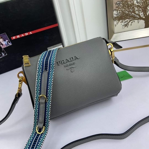 Prada сумка артикул 711202EZ в интернет-магазине «GLOBESTYLE»