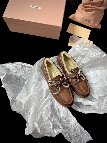 Miu Miu лоферы артикул 640860NY в интернет-магазине «GLOBESTYLE»