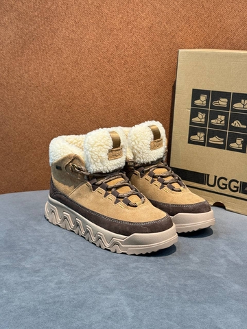 UGG кроссовки артикул 553318DT в интернет-магазине «GLOBESTYLE»