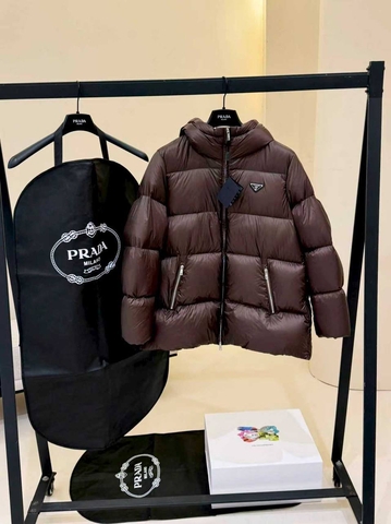 Prada пуховик 287164RL в GLOBESTYLE