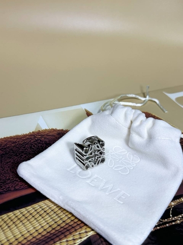 Loewe кольцо 583316LW в GLOBESTYLE