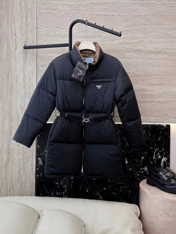 Prada Re-Nylon down пуховик женская 301422BM в GLOBESTYLE