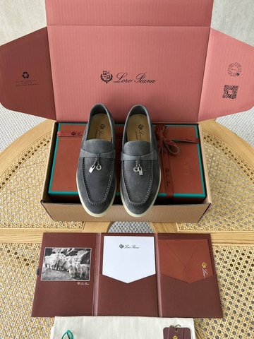 Loro Piana Summer Charms Walk лоферы женские натуральная замша летние весенние / осенние серые премиум 679439QB
