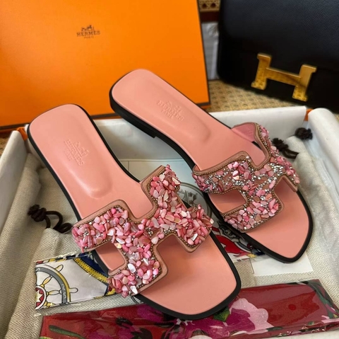 Hermes шлепанцы артикул 516929CA в интернет-магазине «GLOBESTYLE»