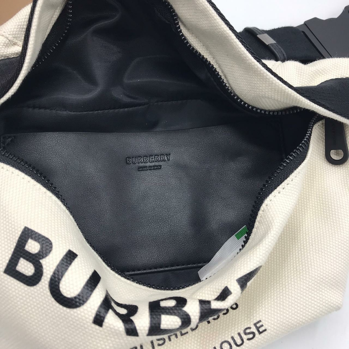 Burberry сумка #1 в «Globestyle» арт.7286ZZ