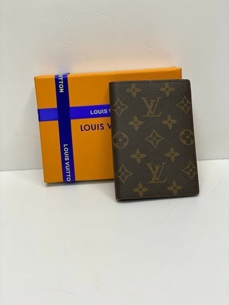 Louis Vuitton обложка на паспорт #1 в «Globestyle» арт.701844ID