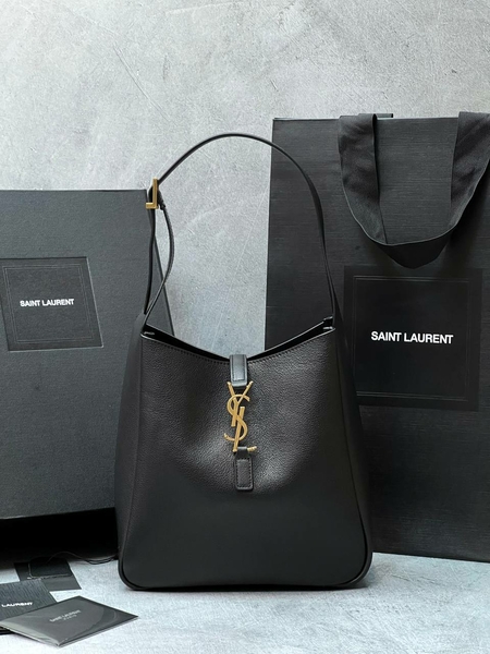 Yves Saint Laurent сумка 207929FZ в «Globestyle»