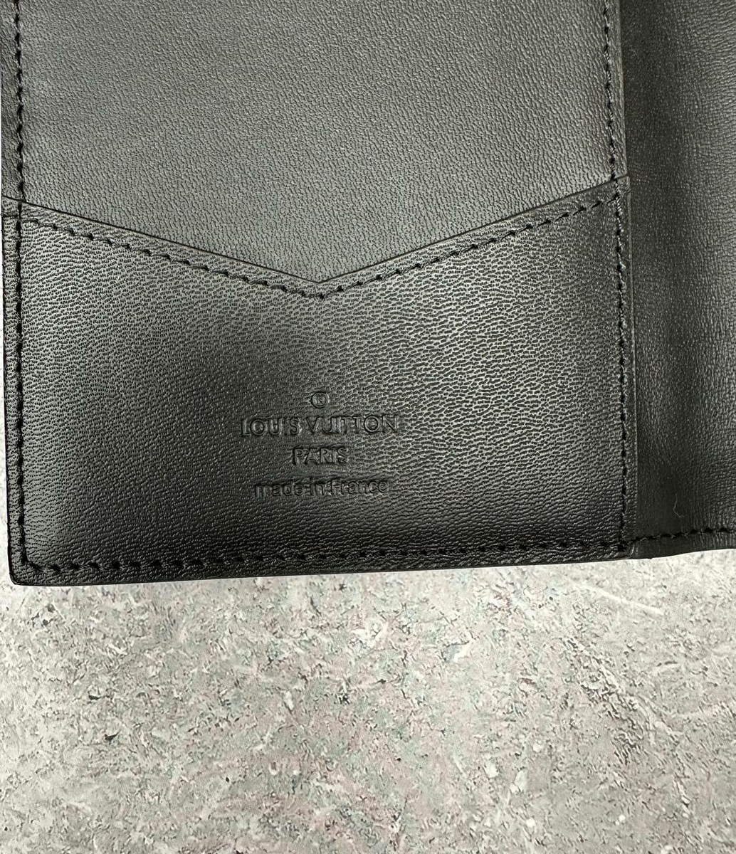 Louis Vuitton обложка на паспорт #12 в «Globestyle» арт.207123AY