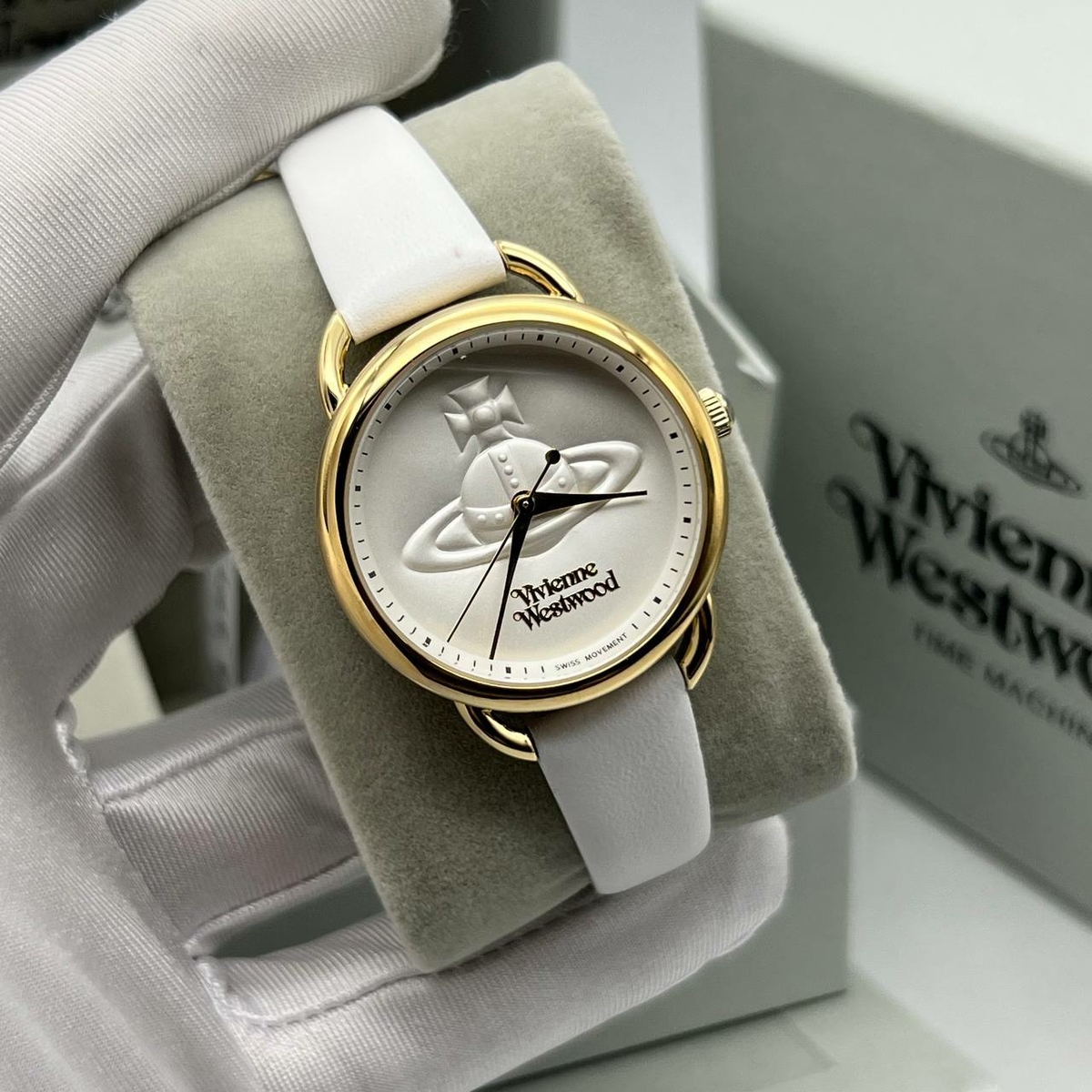 Vivienne Westwood часы #1 в «Globestyle» арт.262673QW