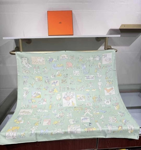 Hermes платок артикул 680922MT в интернет-магазине «GLOBESTYLE»