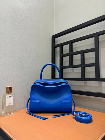 Loewe Amazona 180 сумка женские натуральная кожа синие премиум 692908PW
