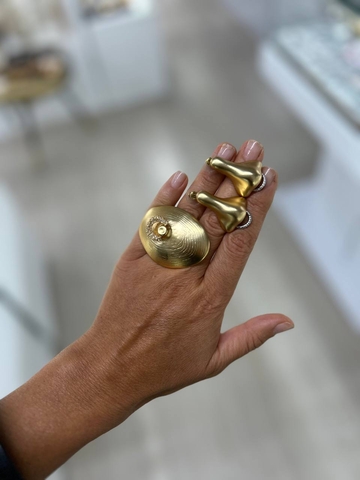 Schiaparelli кольцо артикул 482057JI в интернет-магазине «GLOBESTYLE»