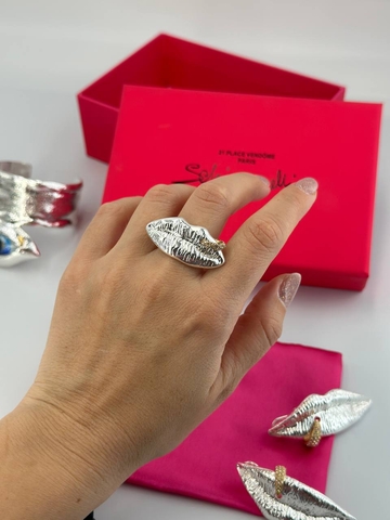 Schiaparelli кольцо артикул 663534HK в интернет-магазине «GLOBESTYLE»