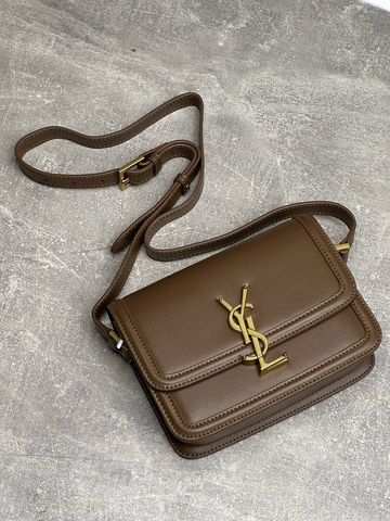 Yves Saint Laurent сумка женские натуральная кожа коричневые люкс 930047LA