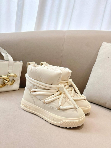 Moncler ботинки артикул 318814QP в интернет-магазине «GLOBESTYLE»