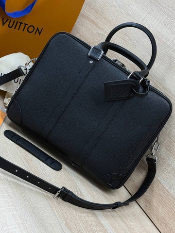 Louis Vuitton портфель 249825LR в GLOBESTYLE