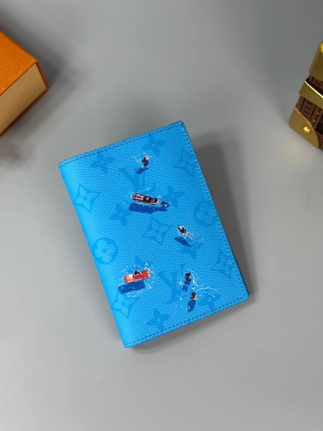 Louis Vuitton обложка на паспорт 217961DS в GLOBESTYLE