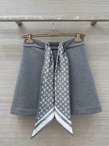 Louis Vuitton юбка женская 735007QP в GLOBESTYLE