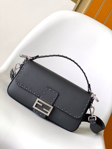 Fendi BAGUETTE сумка женские натуральная кожа черные премиум 543713TU