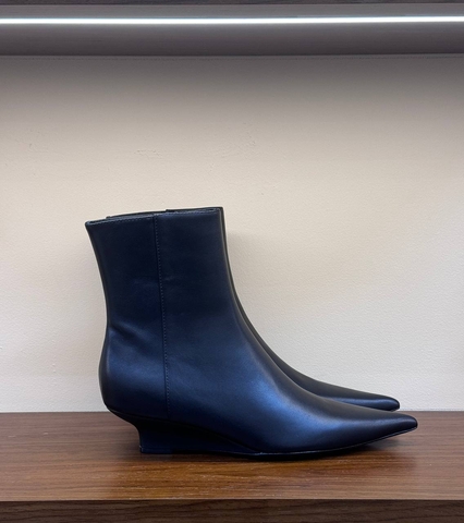 TOTEME ботильоны артикул 598845OD в интернет-магазине «GLOBESTYLE»