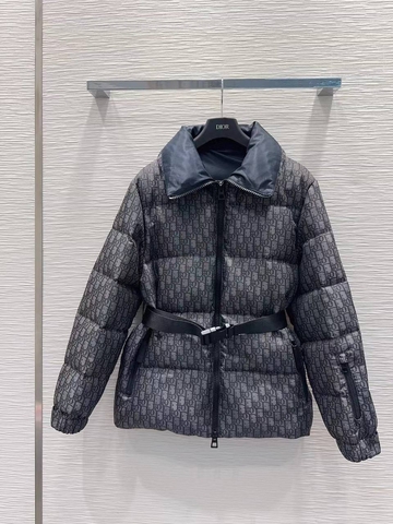 Dior пуховик 821296UA в GLOBESTYLE