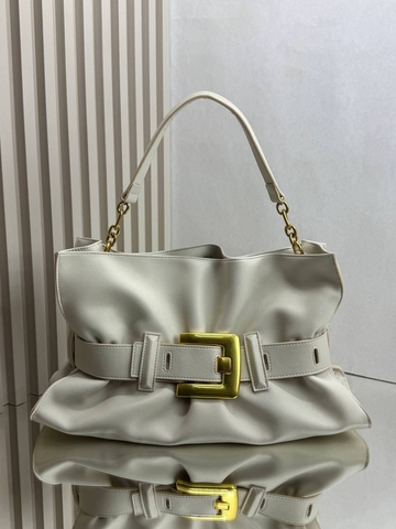 Balmain сумка артикул 864161CV в интернет-магазине «GLOBESTYLE»