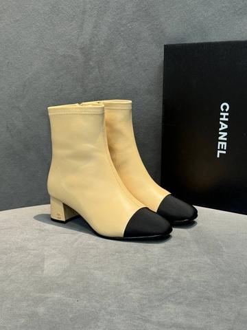 Chanel ботильоны артикул 957405DJ в интернет-магазине «GLOBESTYLE»