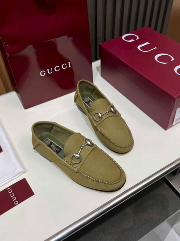 Gucci лоферы артикул 347944IW в интернет-магазине «GLOBESTYLE»