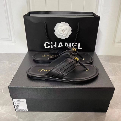 Chanel шлепанцы женские натуральная кожа летние черные премиум 504597LG