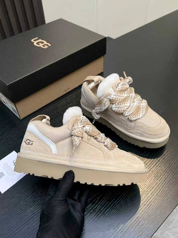 UGG кроссовки артикул 221007QQ в интернет-магазине «GLOBESTYLE»