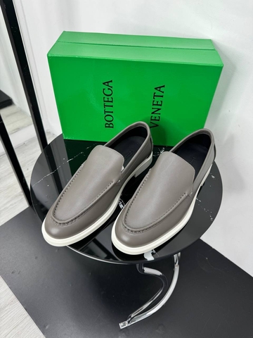 Bottega Veneta лоферы мужские натуральная кожа летние весенние / осенние бежевые зеленые премиум 876108LW