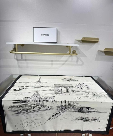 Chanel платок артикул 237179EF в интернет-магазине «GLOBESTYLE»