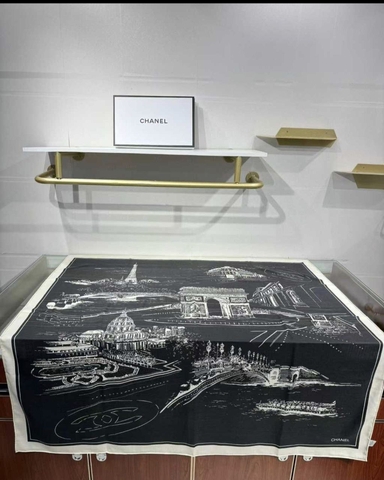 Chanel платок артикул 277704RO в интернет-магазине «GLOBESTYLE»